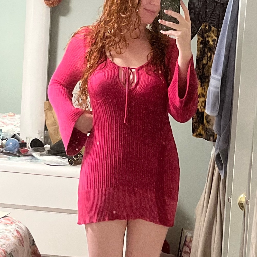 heartloom Hot Pink Knit Long Sleeve V-neck Dress w/ Tie Detail & Bell Sleeves